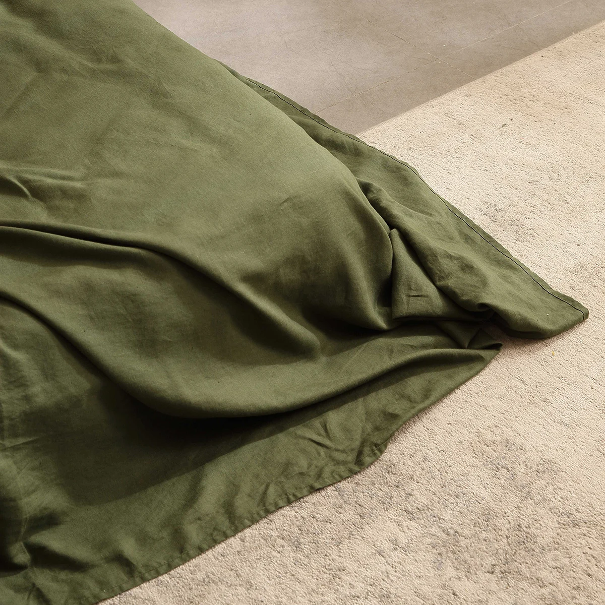 طقم مفارش أسِرة من الكتان الخا - مراجعة Fitted Bed Sheets Deep Pocket وسعره